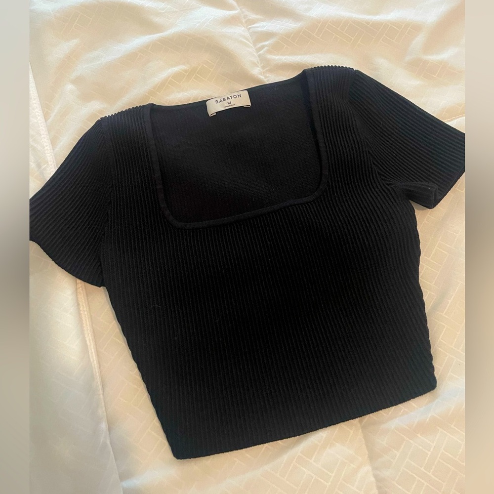 Aritzia Babaton Sculpt Knit Squareneck Top